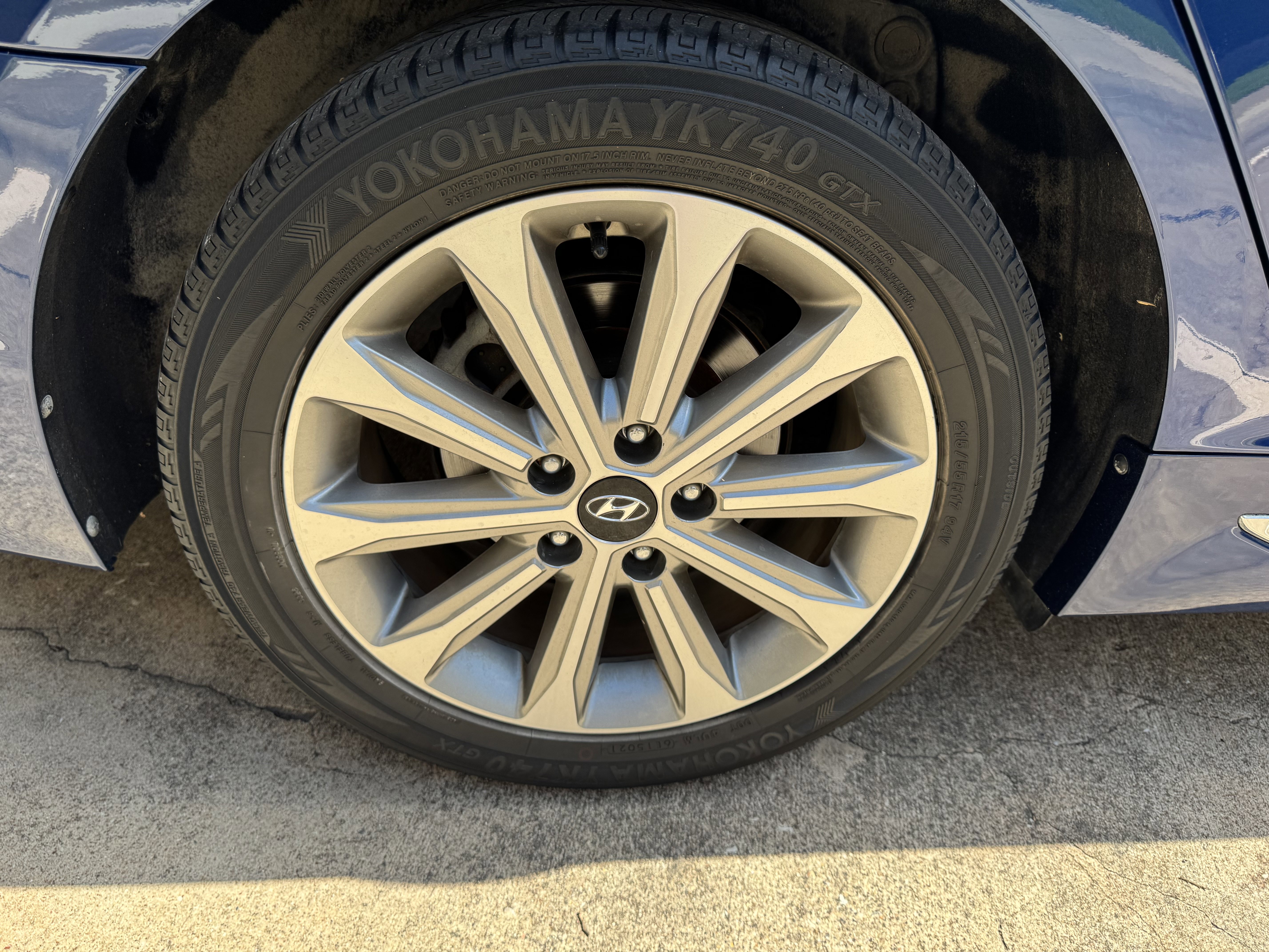 Used 2016 Hyundai Sonata Limited w/ Option Group 04 FWD image 13