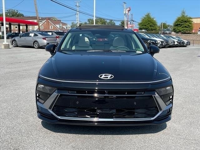 Used 2024 Hyundai Sonata Limited image 14