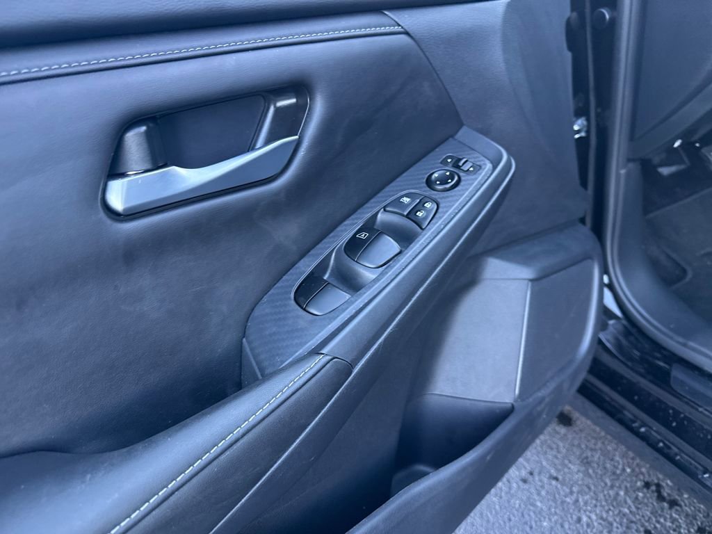 Used 2025 Nissan Sentra SV w/ All-Weather Package image 14