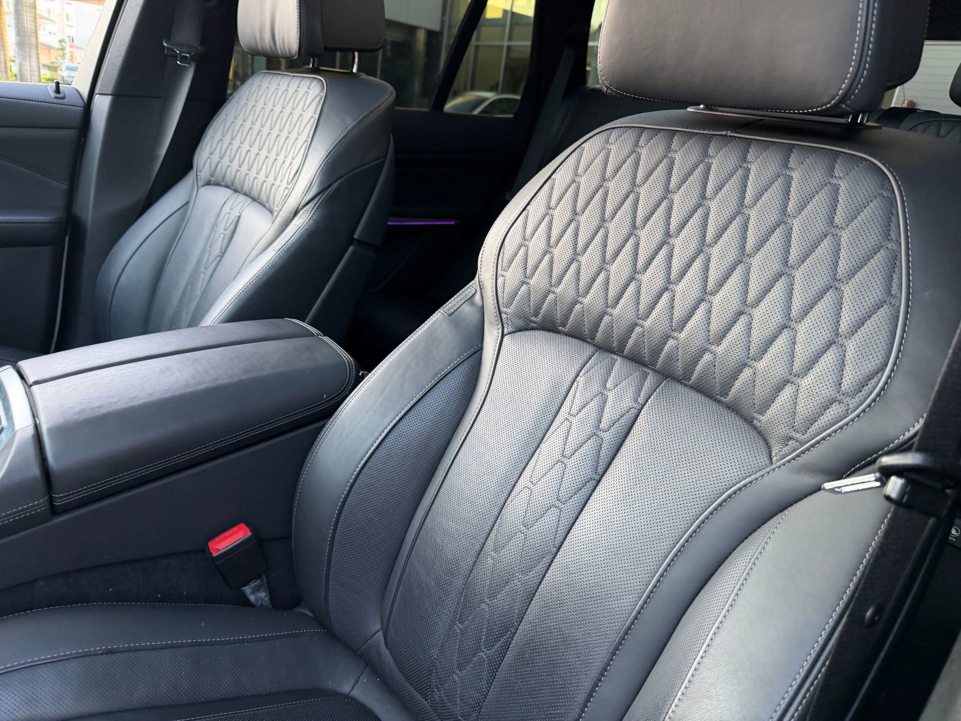 Used 2022 BMW X5 M50i w/ Premium Package image 14