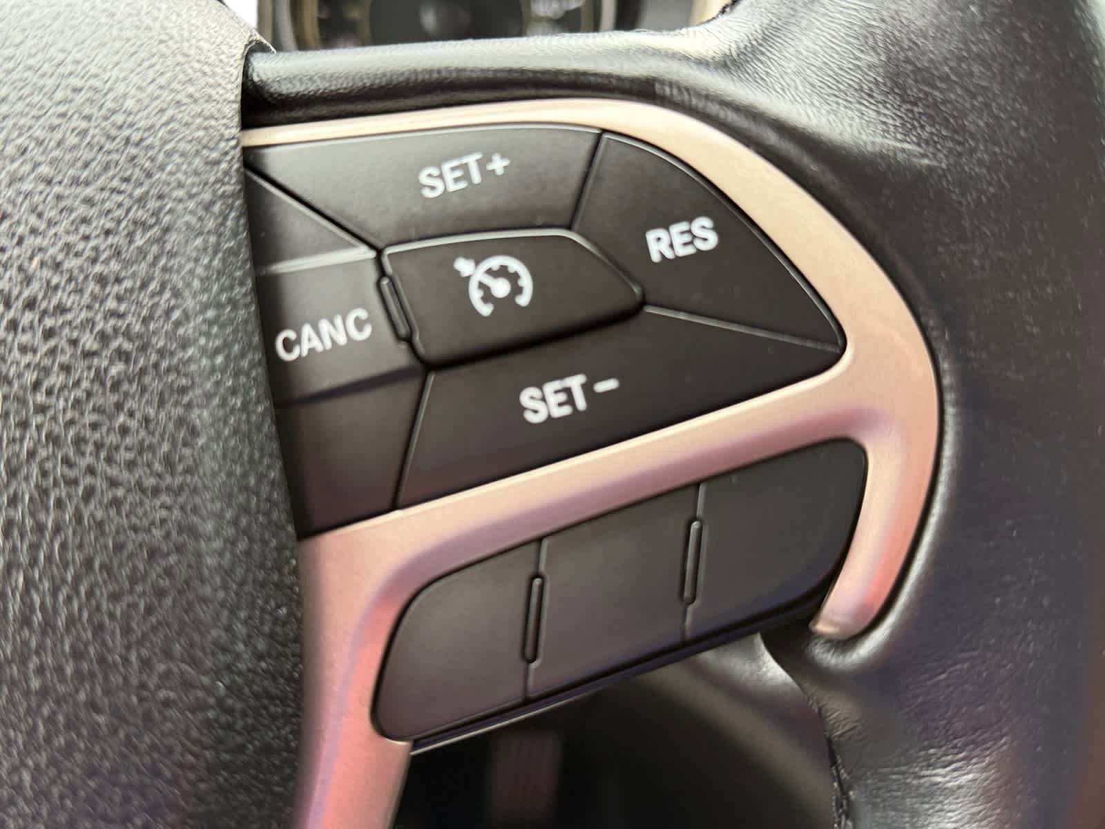Used 2017 Jeep Cherokee 75th Anniversary image 20