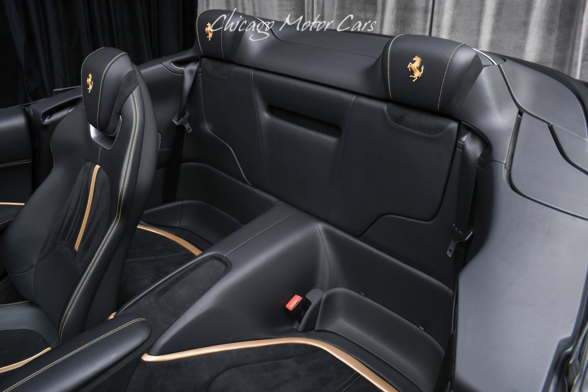 Used 2024 Ferrari Roma Spider RWD image 12