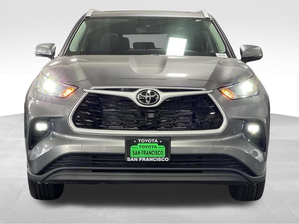 New 2026 Toyota Highlander XLE AWD/4WD image 5