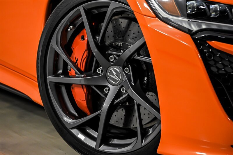 Used 2019 Acura NSX AWD/4WD image 4