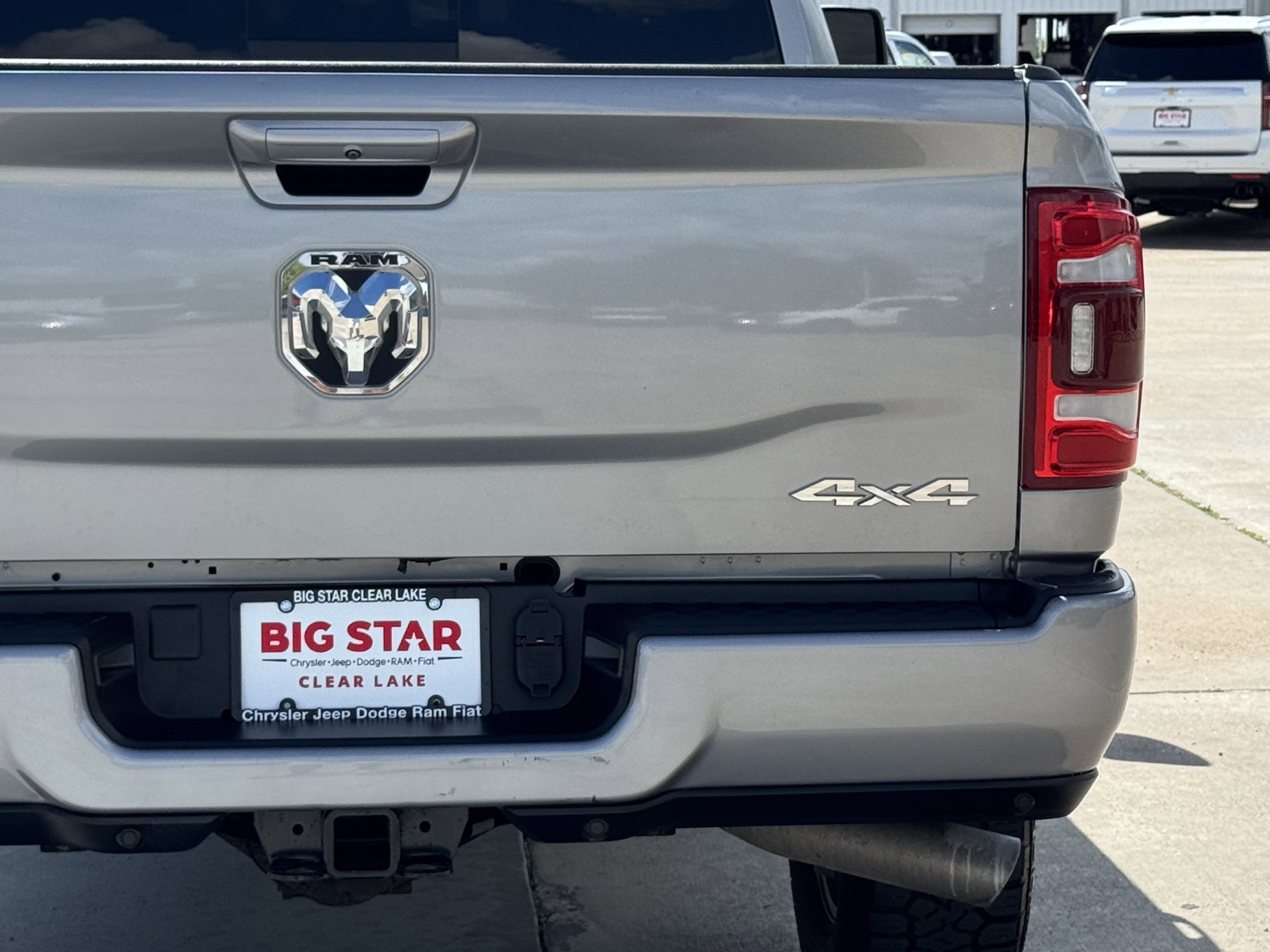 Used 2024 RAM 2500 Laramie AWD/4WD image 10