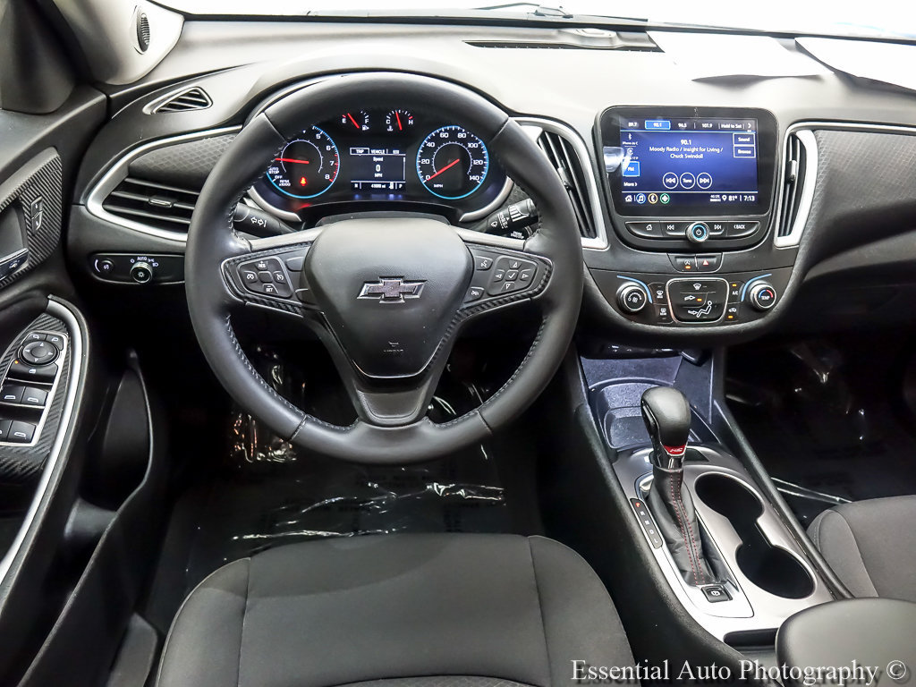 Used 2022 Chevrolet Malibu RS FWD image 12