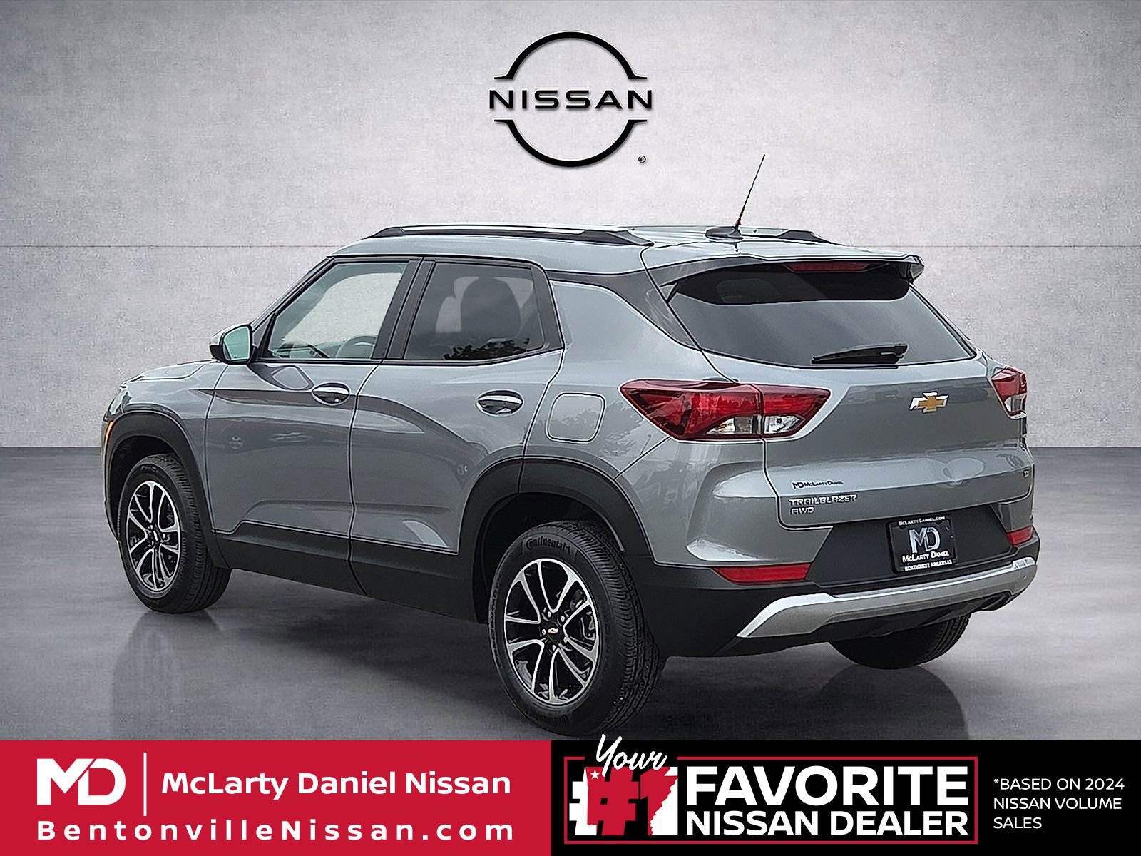 Used 2025 Chevrolet TrailBlazer LT AWD/4WD image 4