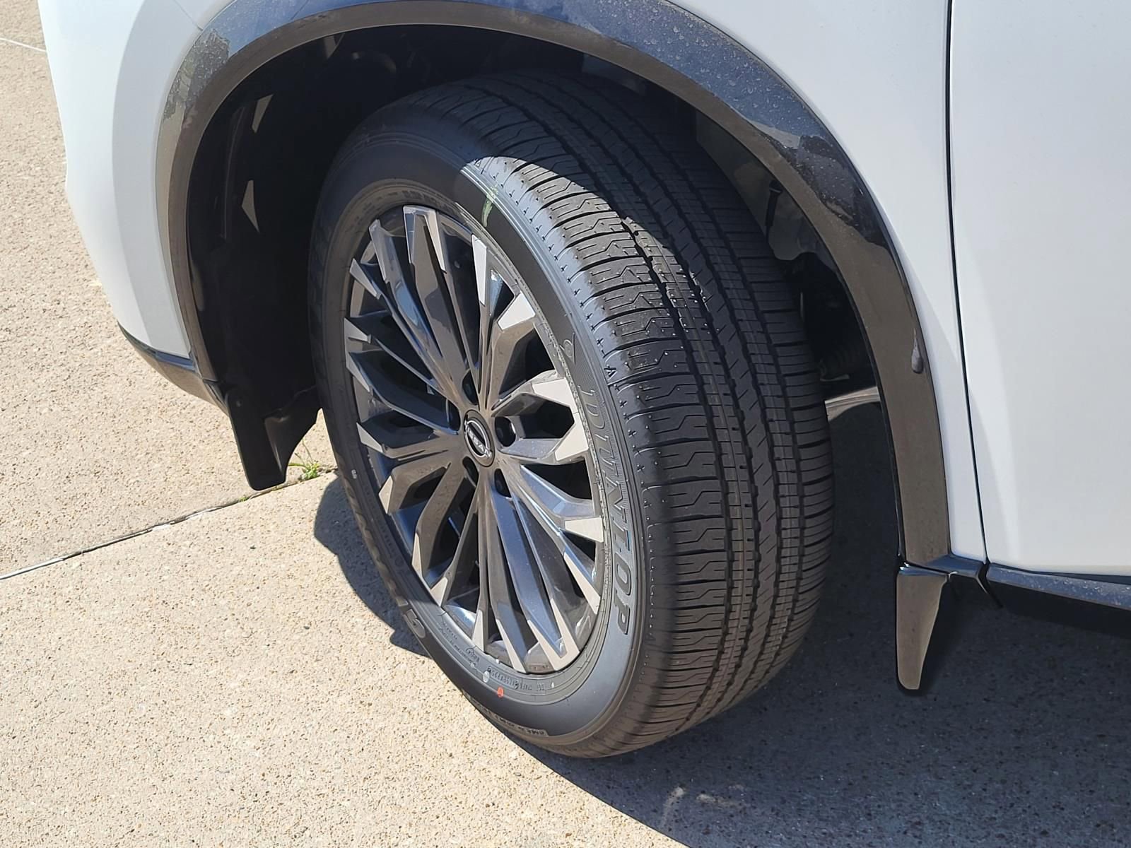 New 2026 Nissan Rogue Platinum image 11