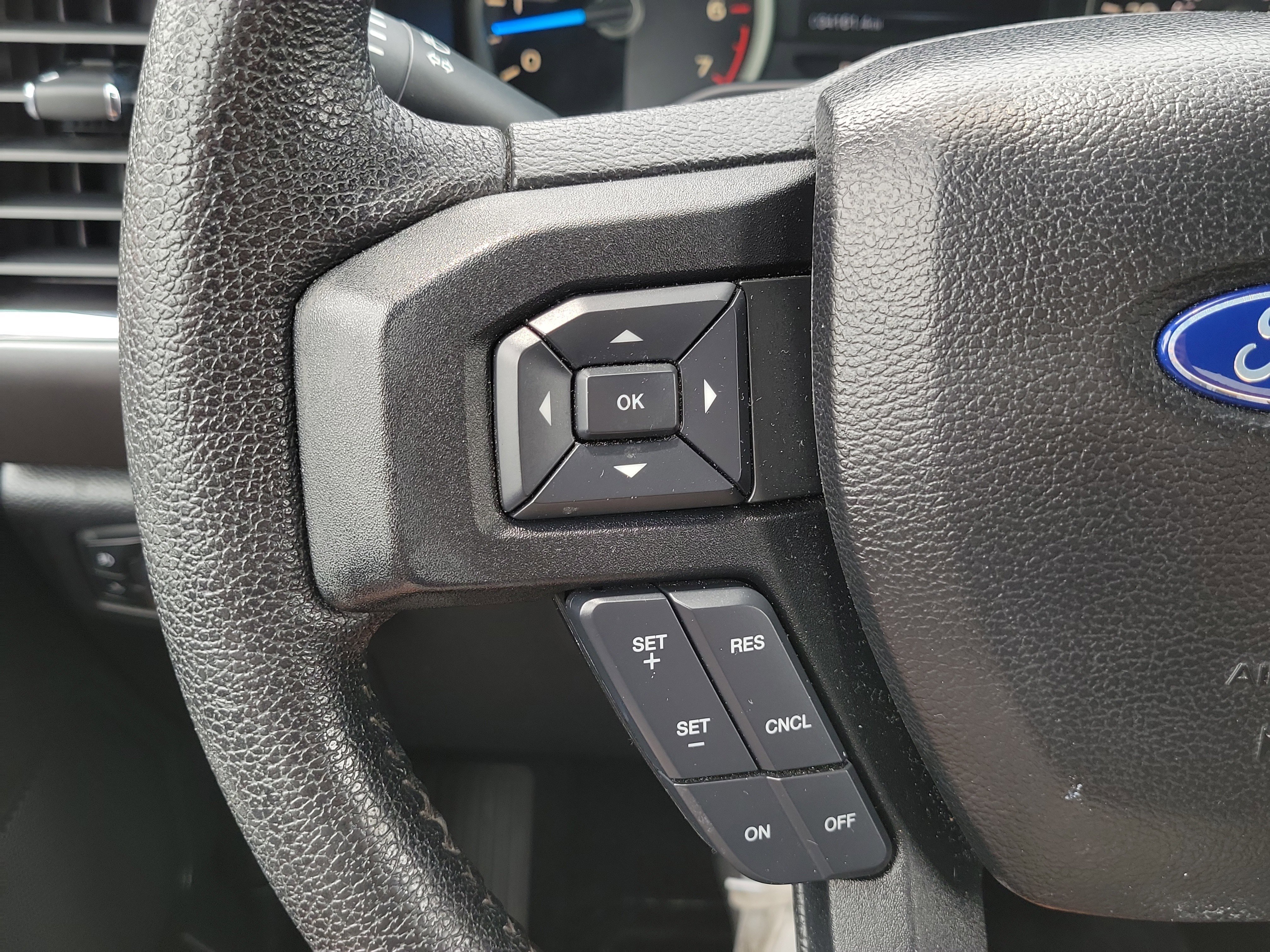 Used 2016 Ford F150 XLT w/ Equipment Group 301A Mid RWD image 25