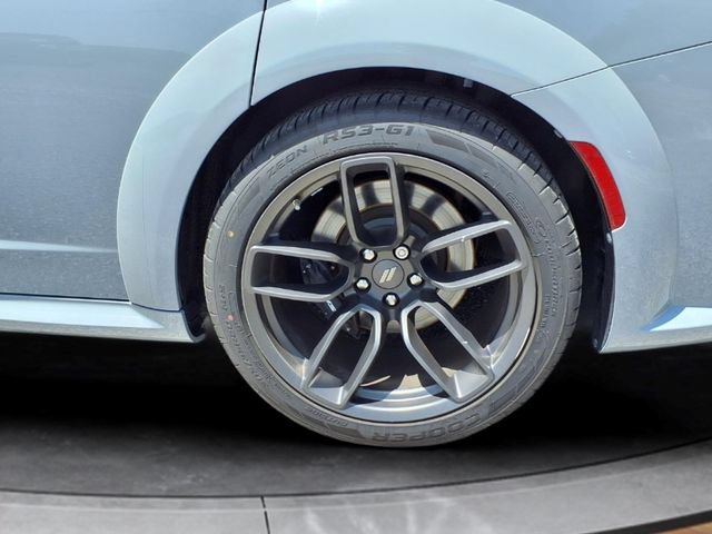 Used 2022 Dodge Charger Scat Pack RWD image 16