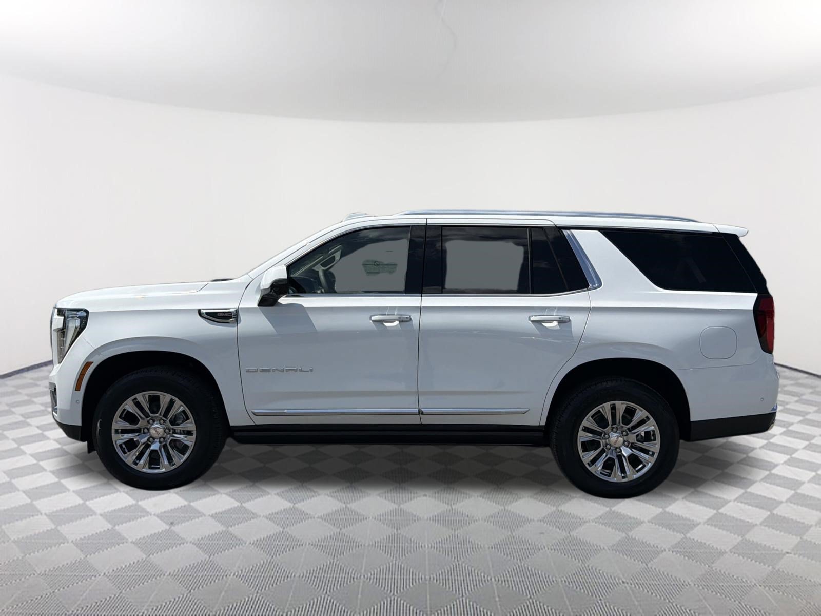 New 2026 GMC Yukon Denali w/ Sun & Power Step Package AWD/4WD image 9