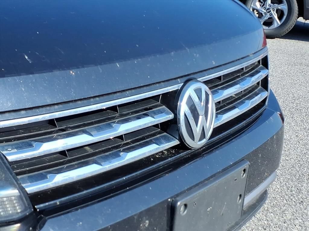 Used 2018 Volkswagen Tiguan S AWD/4WD image 12