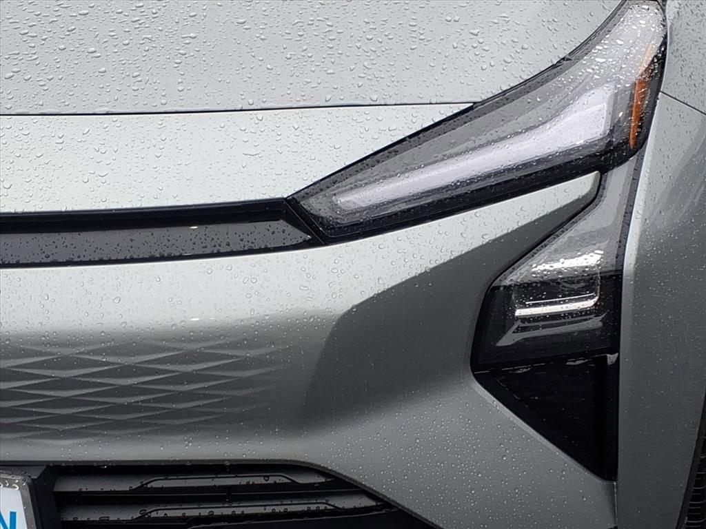 New 2027 Chevrolet Bolt LT w/ Comfort Package image 8