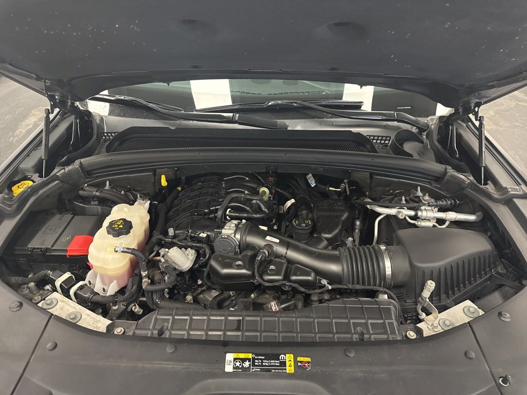 Used 2022 Jeep Grand Cherokee Limited w/ Luxury Tech Group II image 10