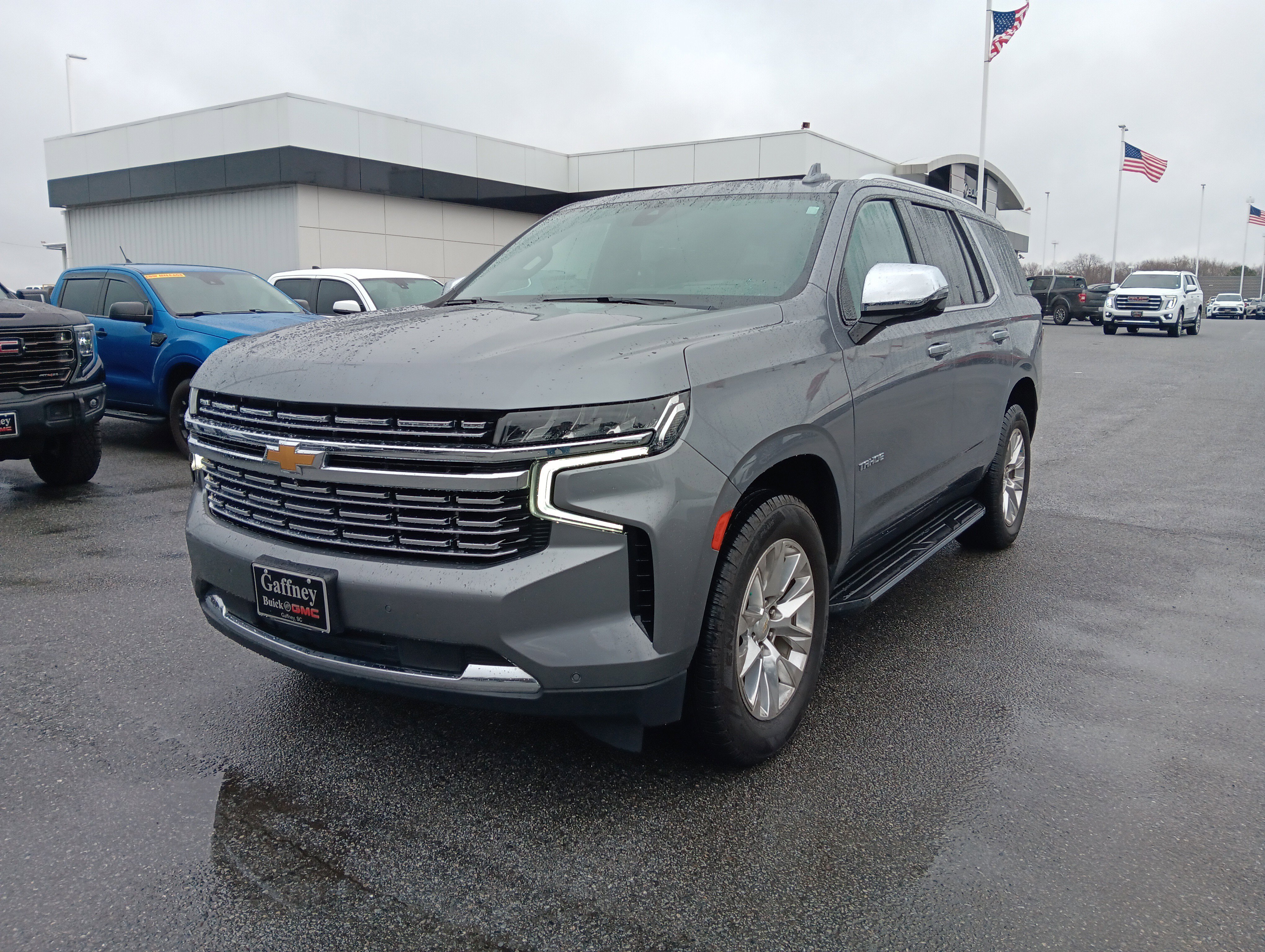Used 2021 Chevrolet Tahoe Premier w/ Premium Package image 1