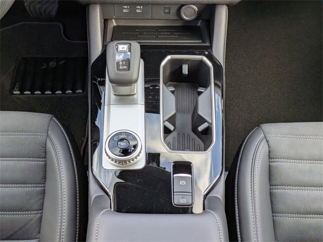 New 2026 Mitsubishi Outlander SE image 21