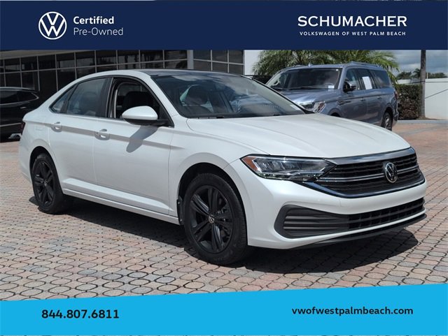 Certified 2023 Volkswagen Jetta SE w/ Panoramic Sunroof Package