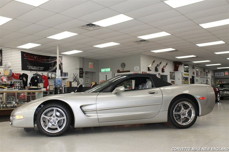 Used 2000 Chevrolet Corvette Convertible w/ Performance Handling Pkg RWD image 5