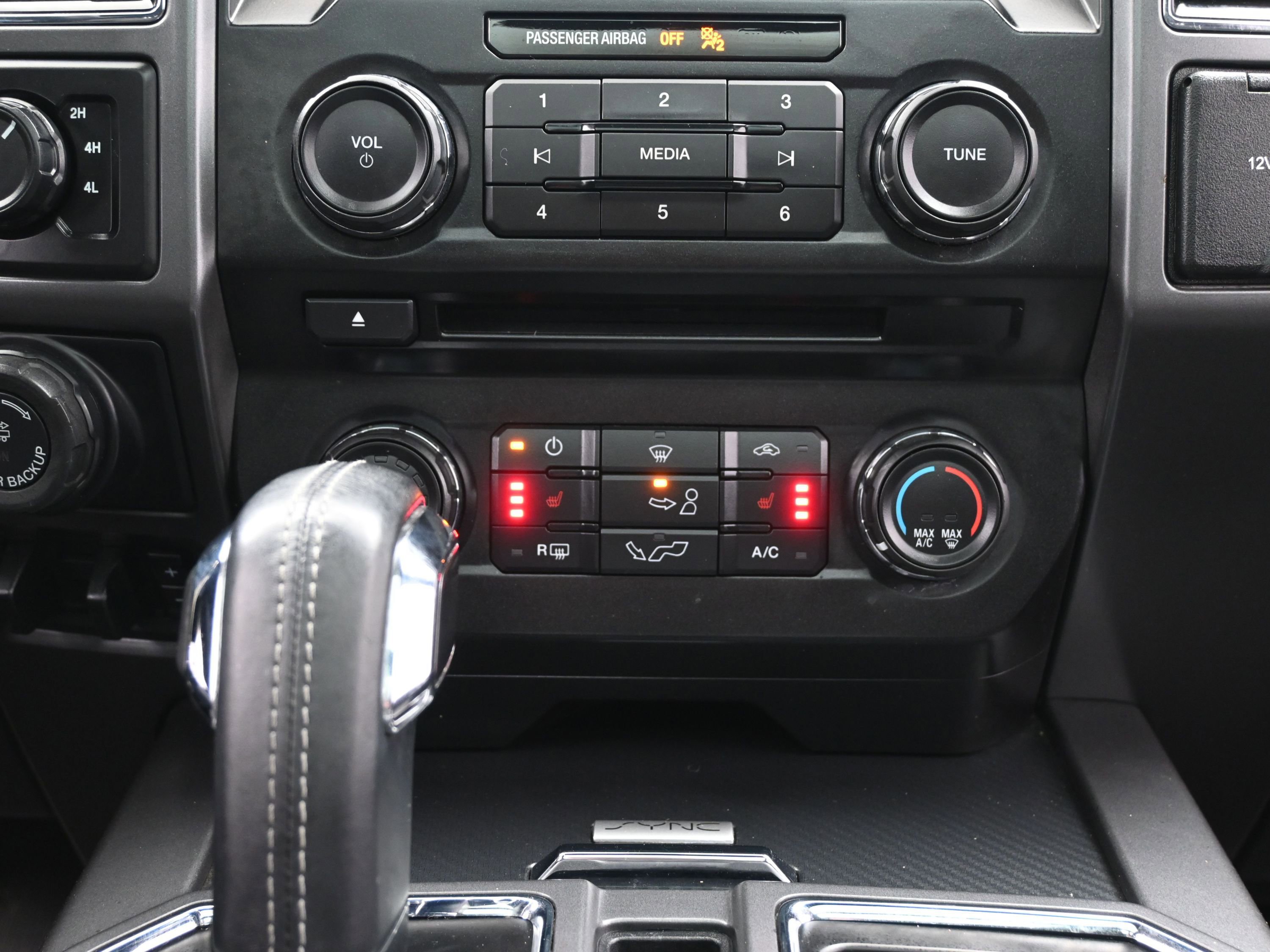 Used 2018 Ford F150 XLT w/ Equipment Group 302A Luxury image 37