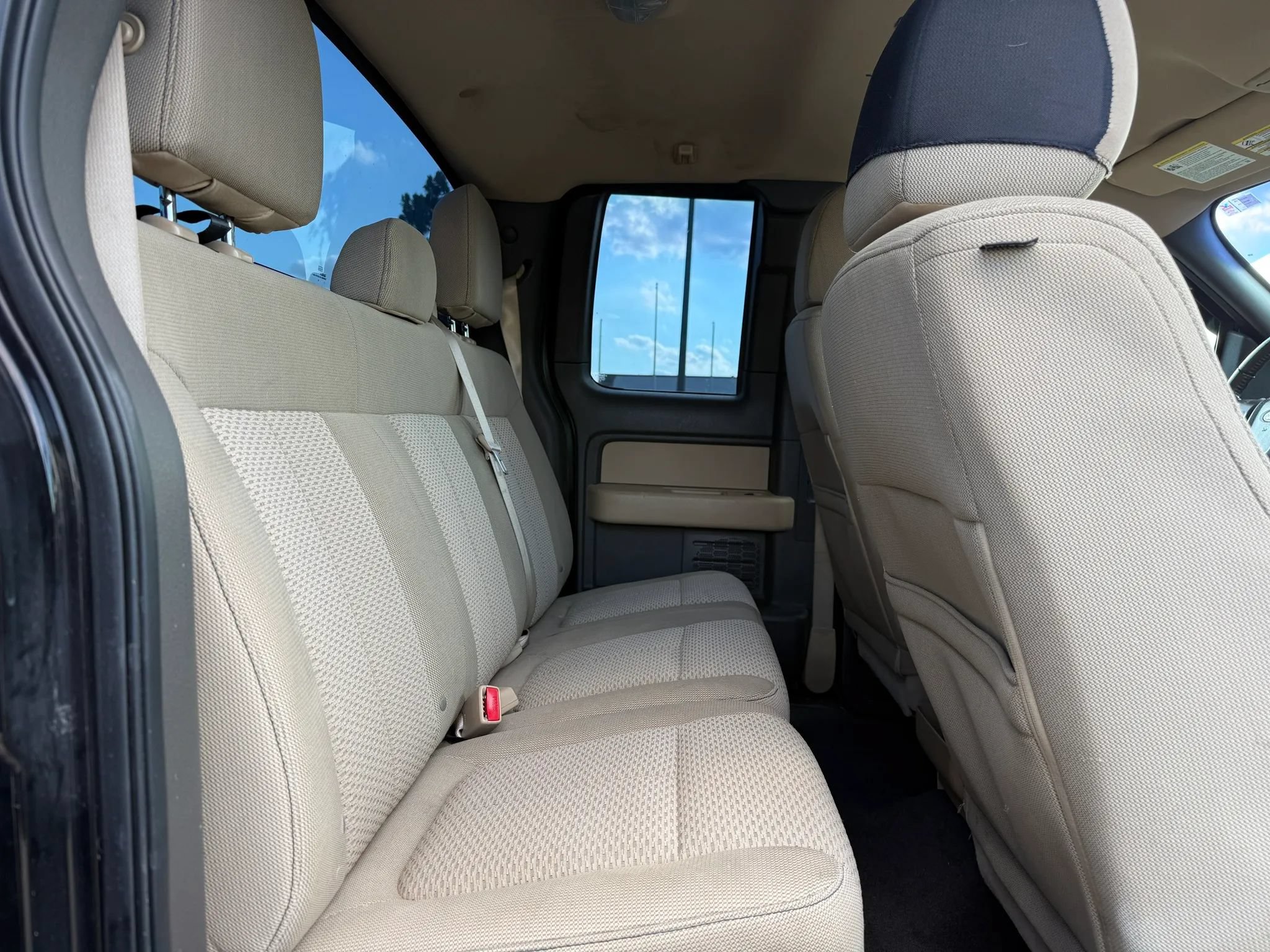 Used 2013 Ford F150 XLT w/ Mid Equipment Group AWD/4WD image 20