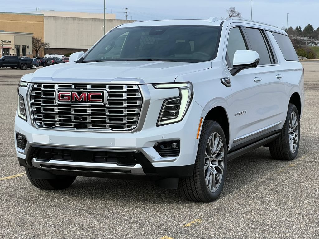 New 2026 GMC Yukon XL Denali w/ Denali Reserve Package AWD/4WD image 45