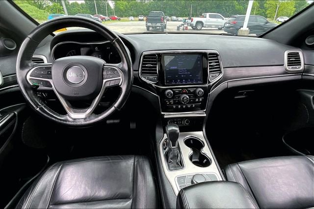 Used 2019 Jeep Grand Cherokee Limited AWD/4WD image 7