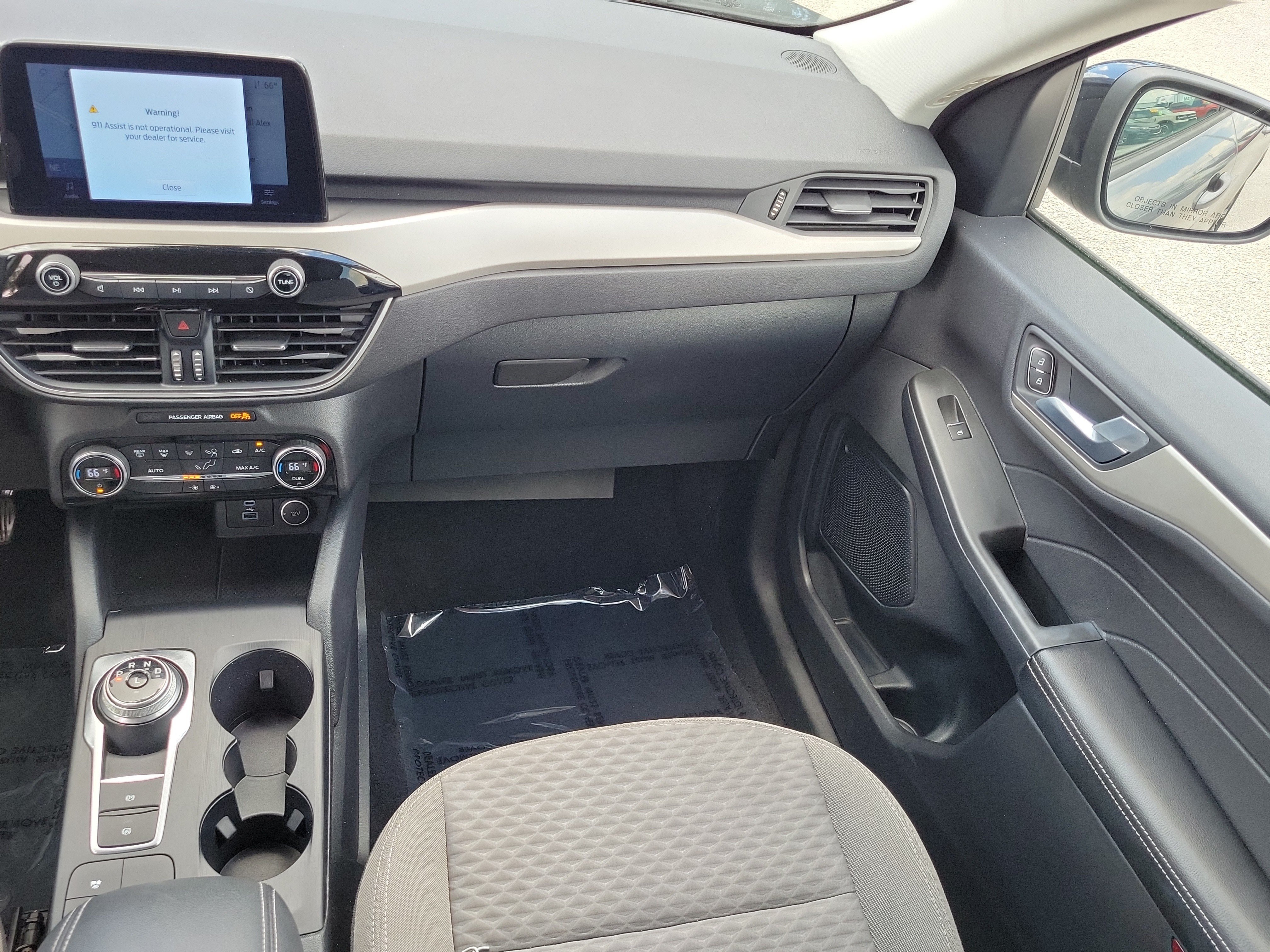 Certified 2021 Ford Escape SE w/ SE Sport Appearance Package FWD image 17