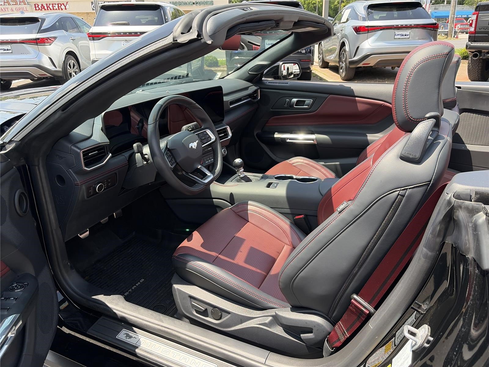 Used 2025 Ford Mustang GT Premium RWD image 11