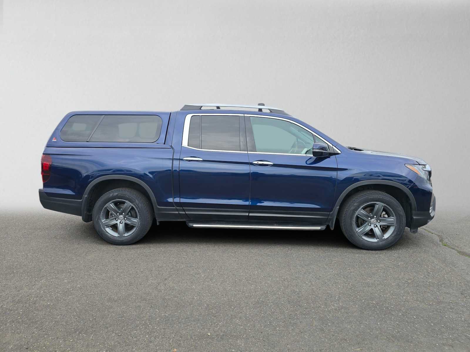 Used 2023 Honda Ridgeline RTL-E image 2