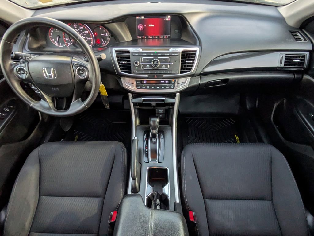 Used 2015 Honda Accord Sport image 14