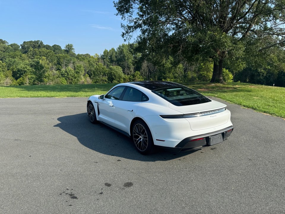 New 2025 Porsche Taycan image 3