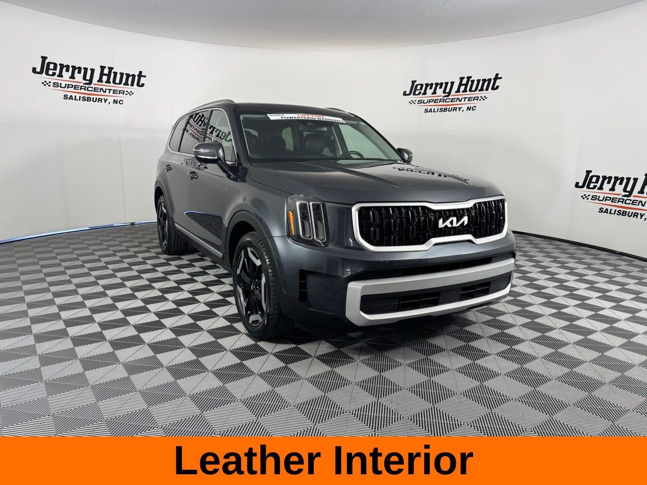 Used 2024 Kia Telluride EX image 6