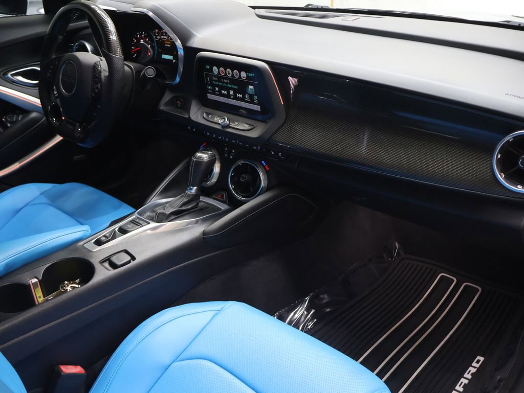 Used 2016 Chevrolet Camaro SS image 11