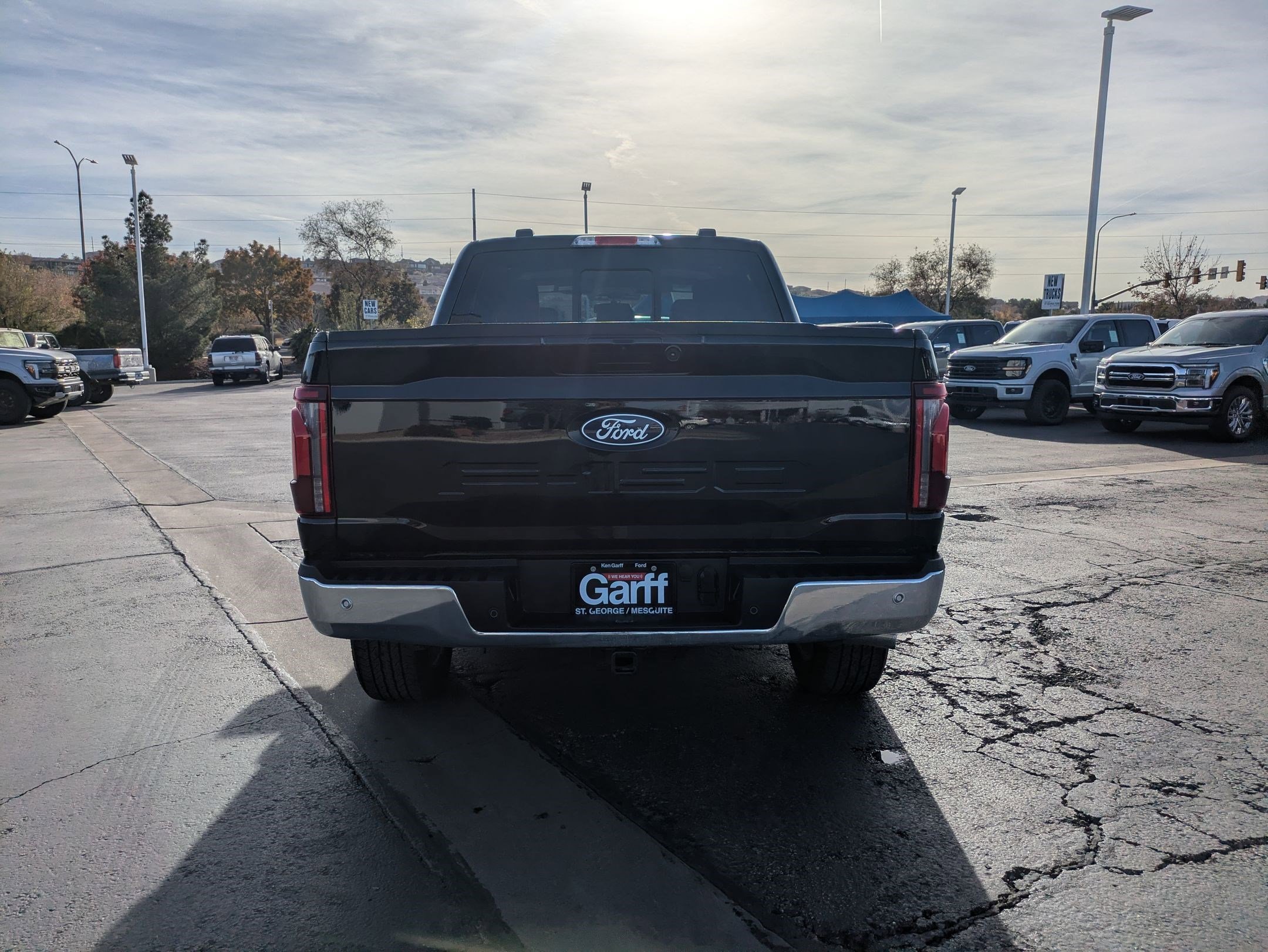 Used 2025 Ford F150 Lariat w/ Equipment Group 501A Mid image 4