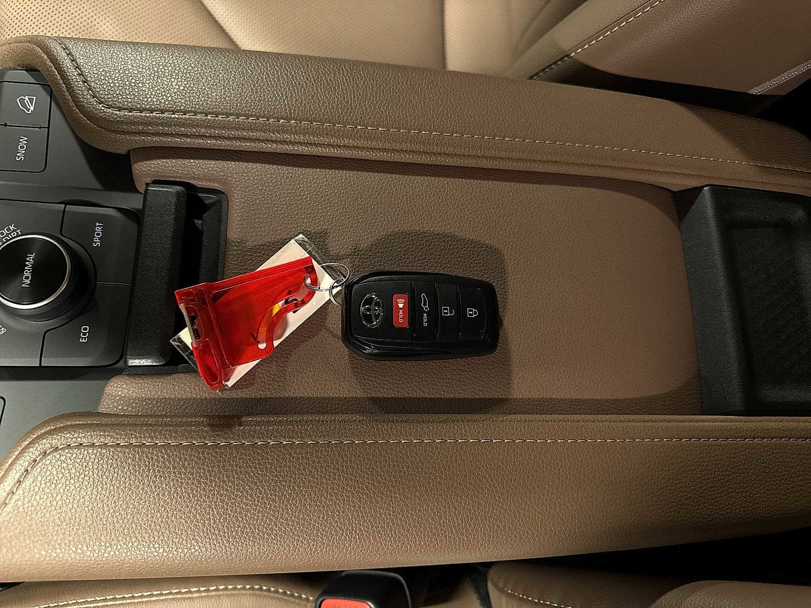 Used 2026 Toyota Grand Highlander Platinum image 39