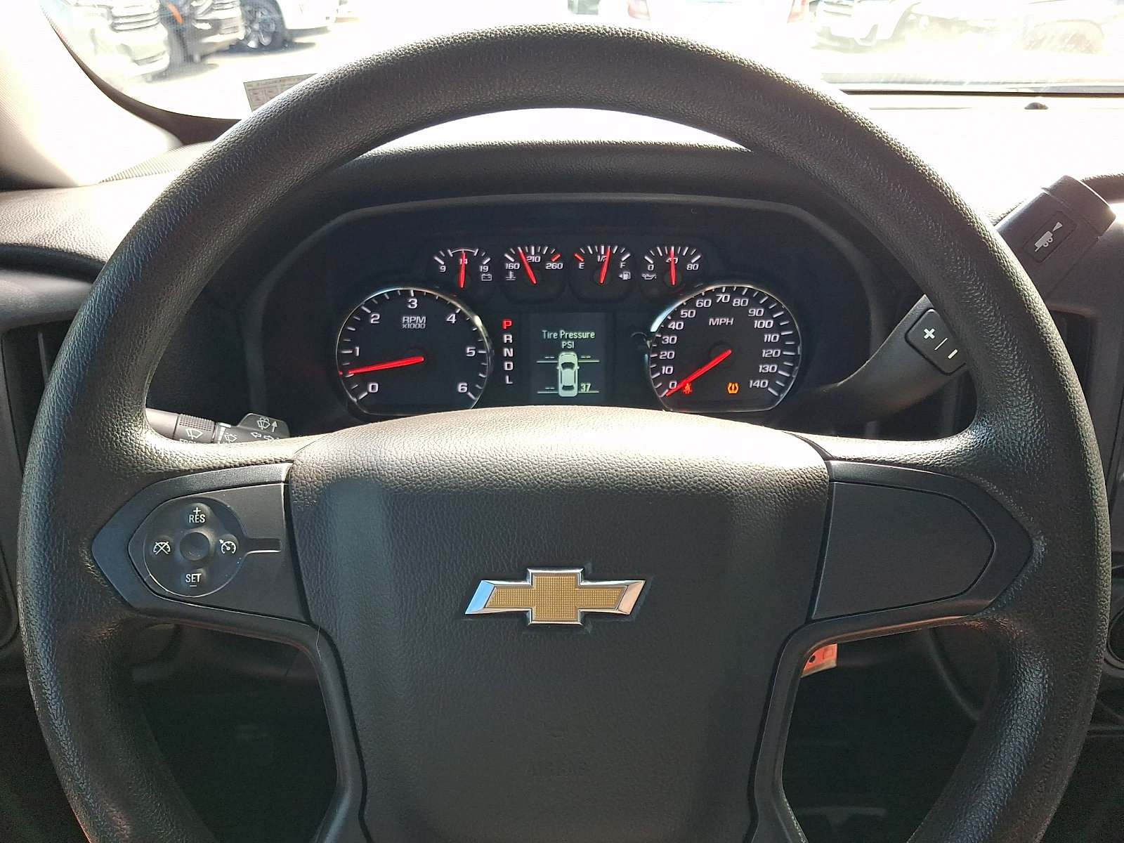 Used 2018 Chevrolet Silverado 1500 Custom w/ Custom Value Package AWD/4WD image 18