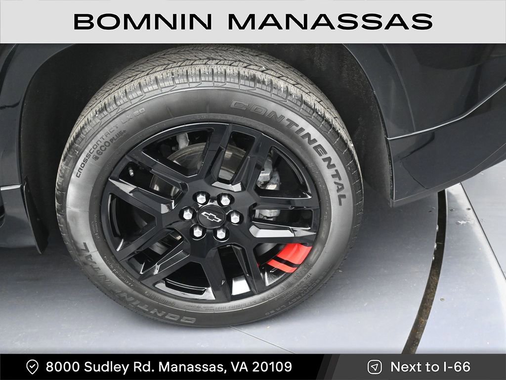 Used 2023 Chevrolet Traverse Premier w/ Redline Edition image 22