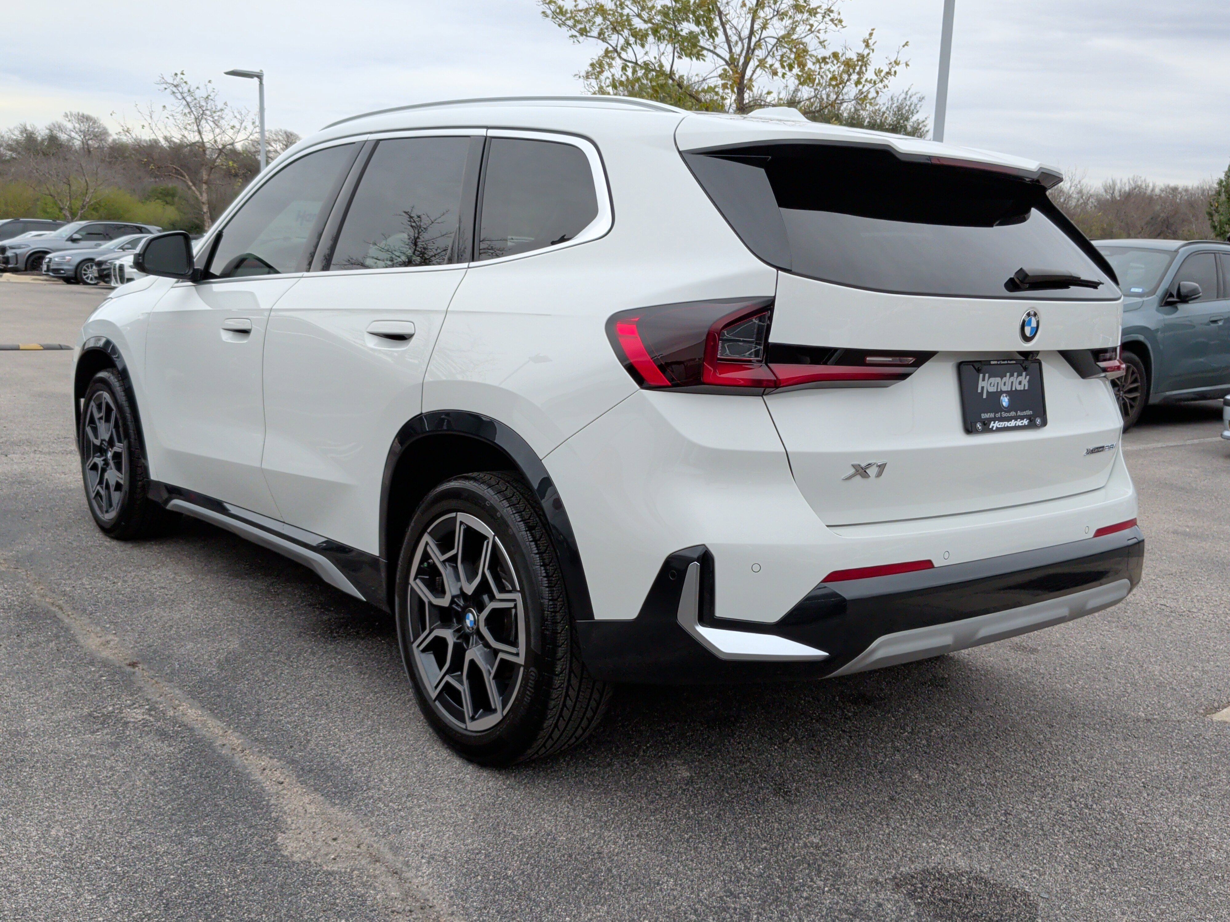 Certified 2023 BMW X1 xDrive28i w/ Convenience Package image 13