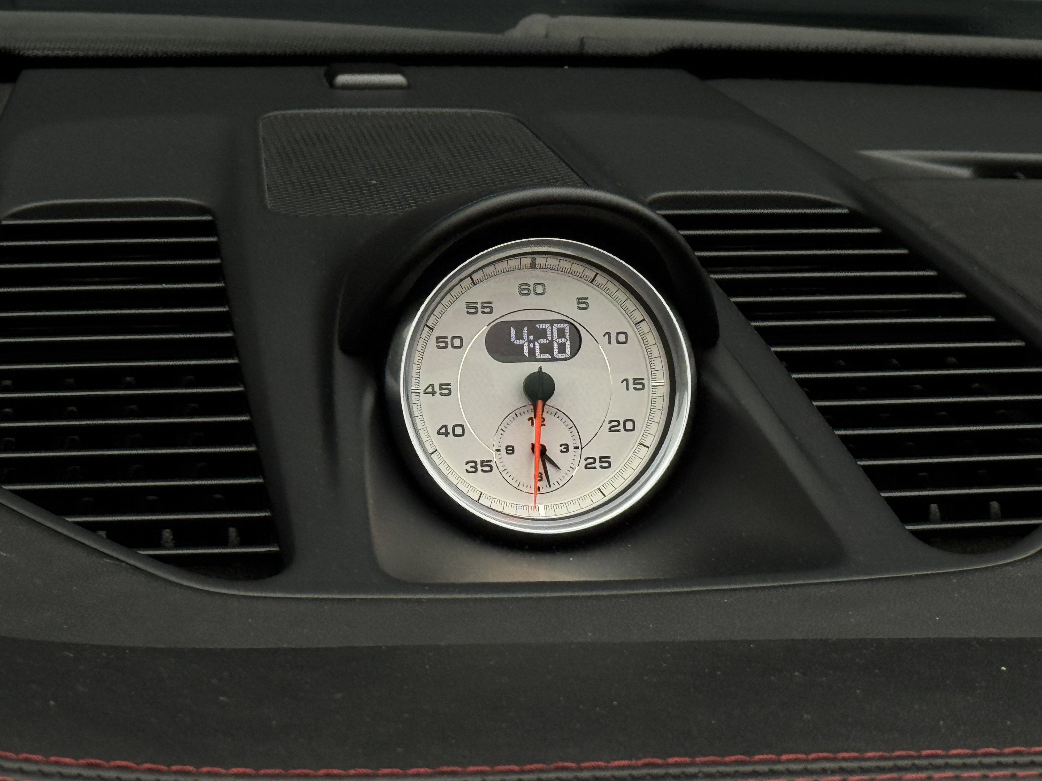 Certified 2016 Porsche 911 Turbo S image 29