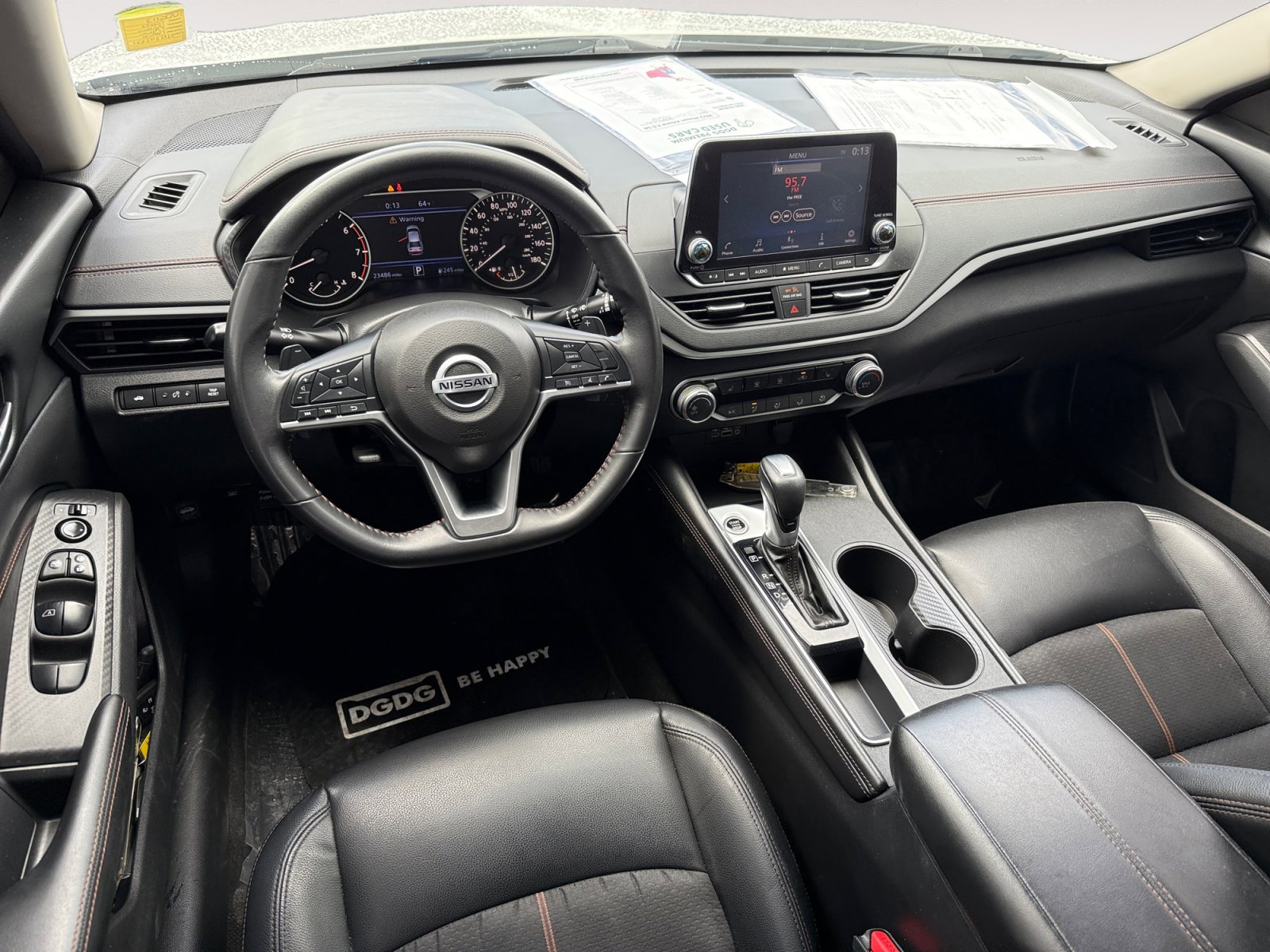 Used 2022 Nissan Altima 2.0 SR image 15