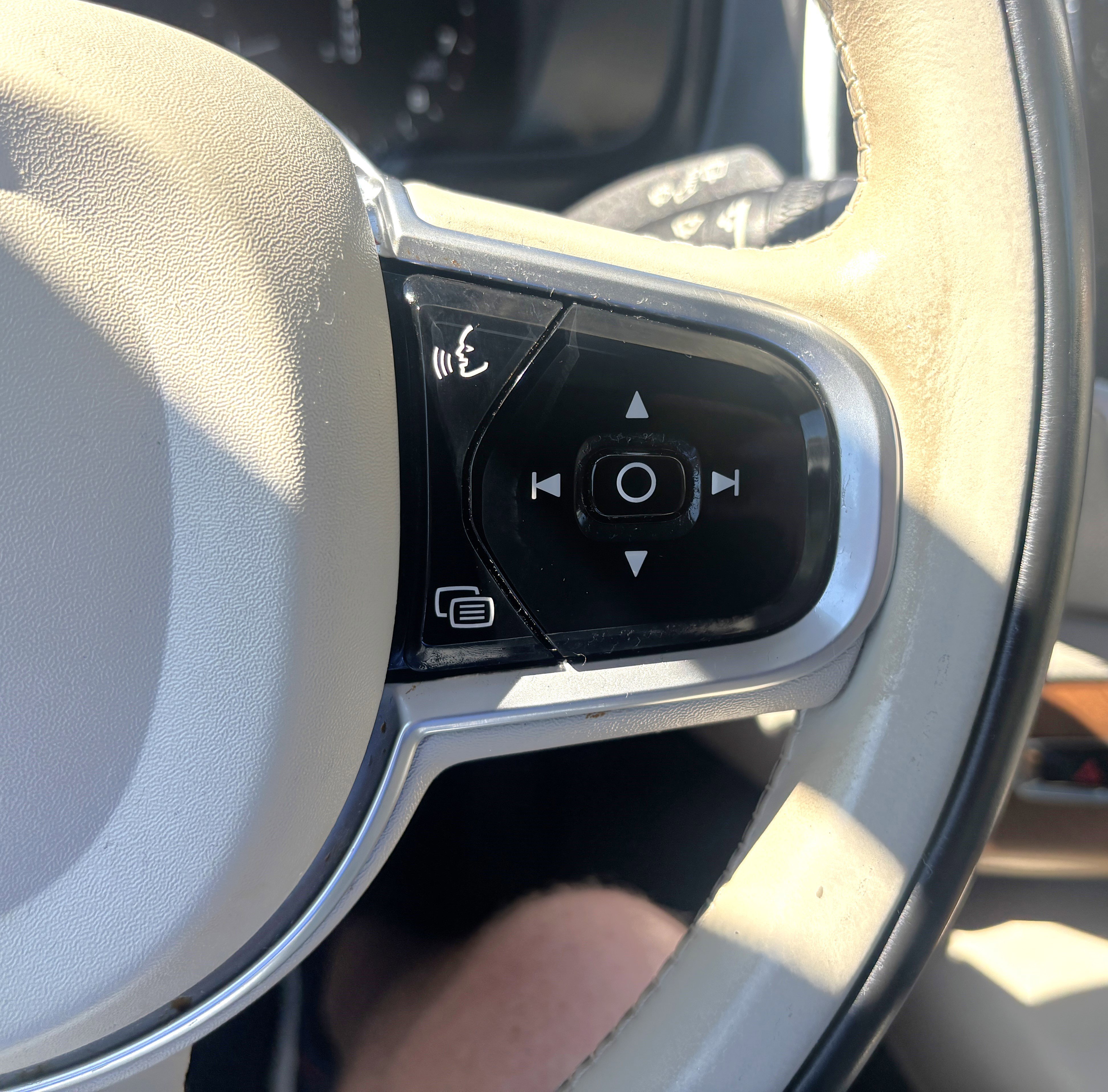 Used 2017 Volvo XC90 T6 Inscription image 21