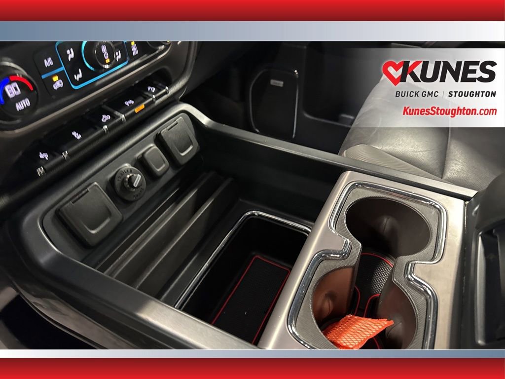 Used 2017 GMC Sierra 1500 SLT w/ All Terrain X Package image 29