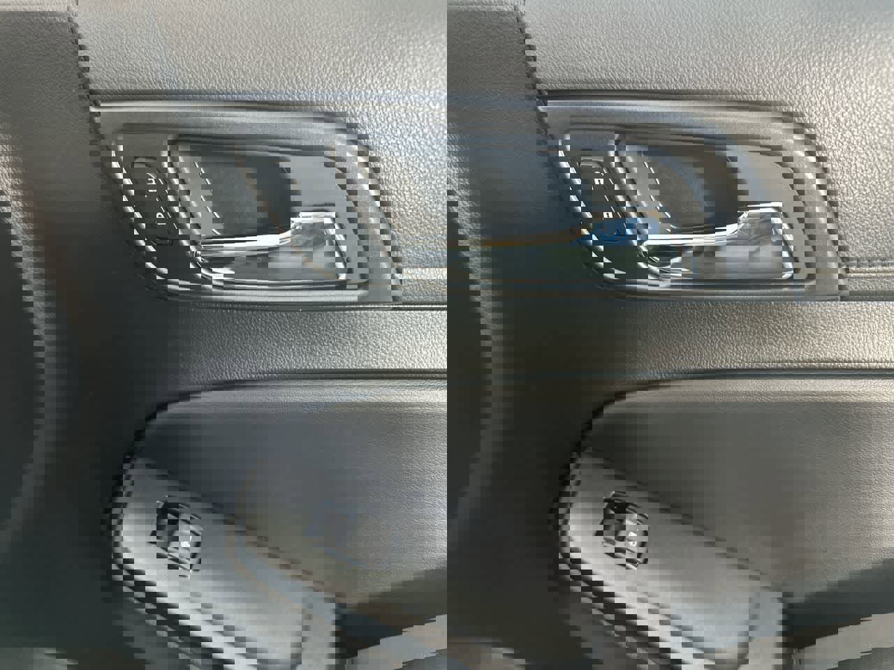 Used 2017 Chevrolet Tahoe LT image 25