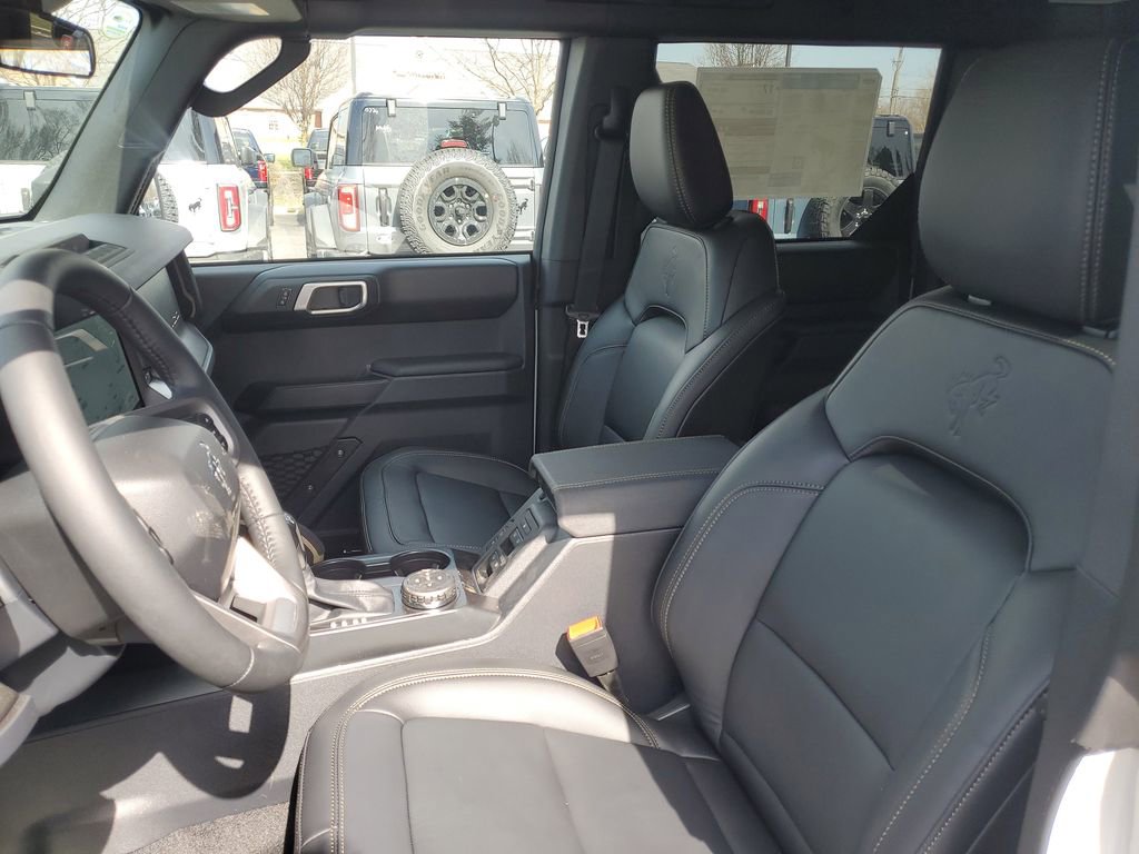 New 2026 Ford Bronco Badlands image 7