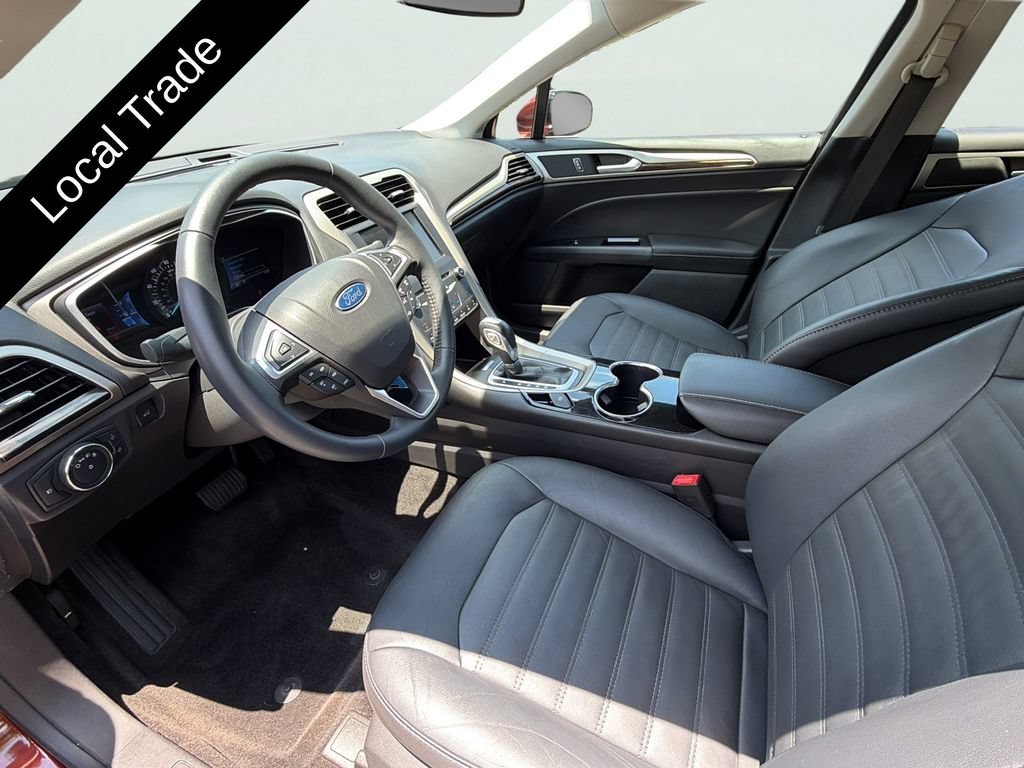 Used 2015 Ford Fusion SE w/ Equipment Group 202A FWD image 10