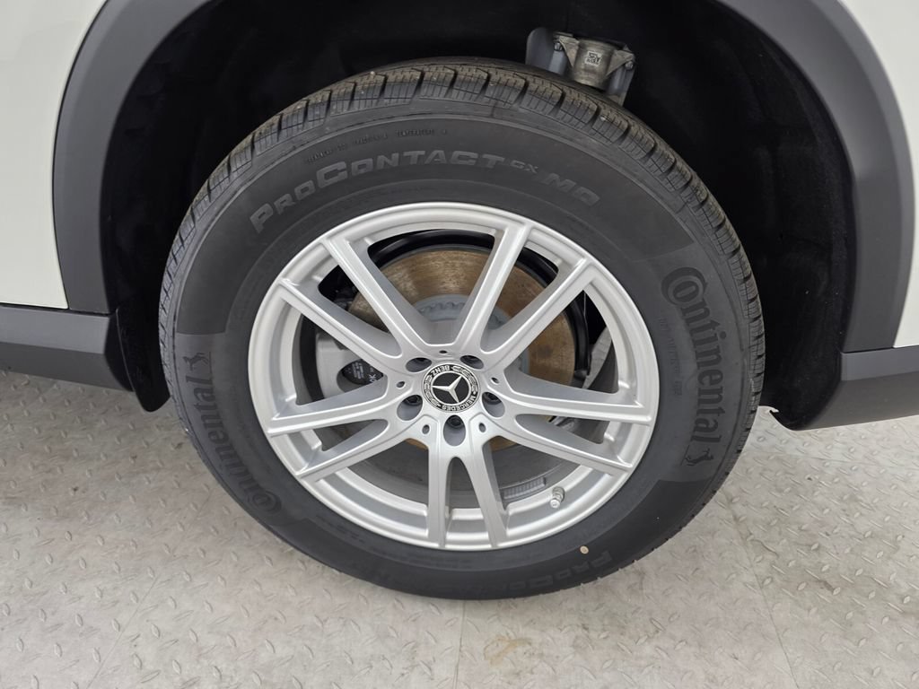 New 2026 Mercedes-Benz GLC 300 4MATIC image 12