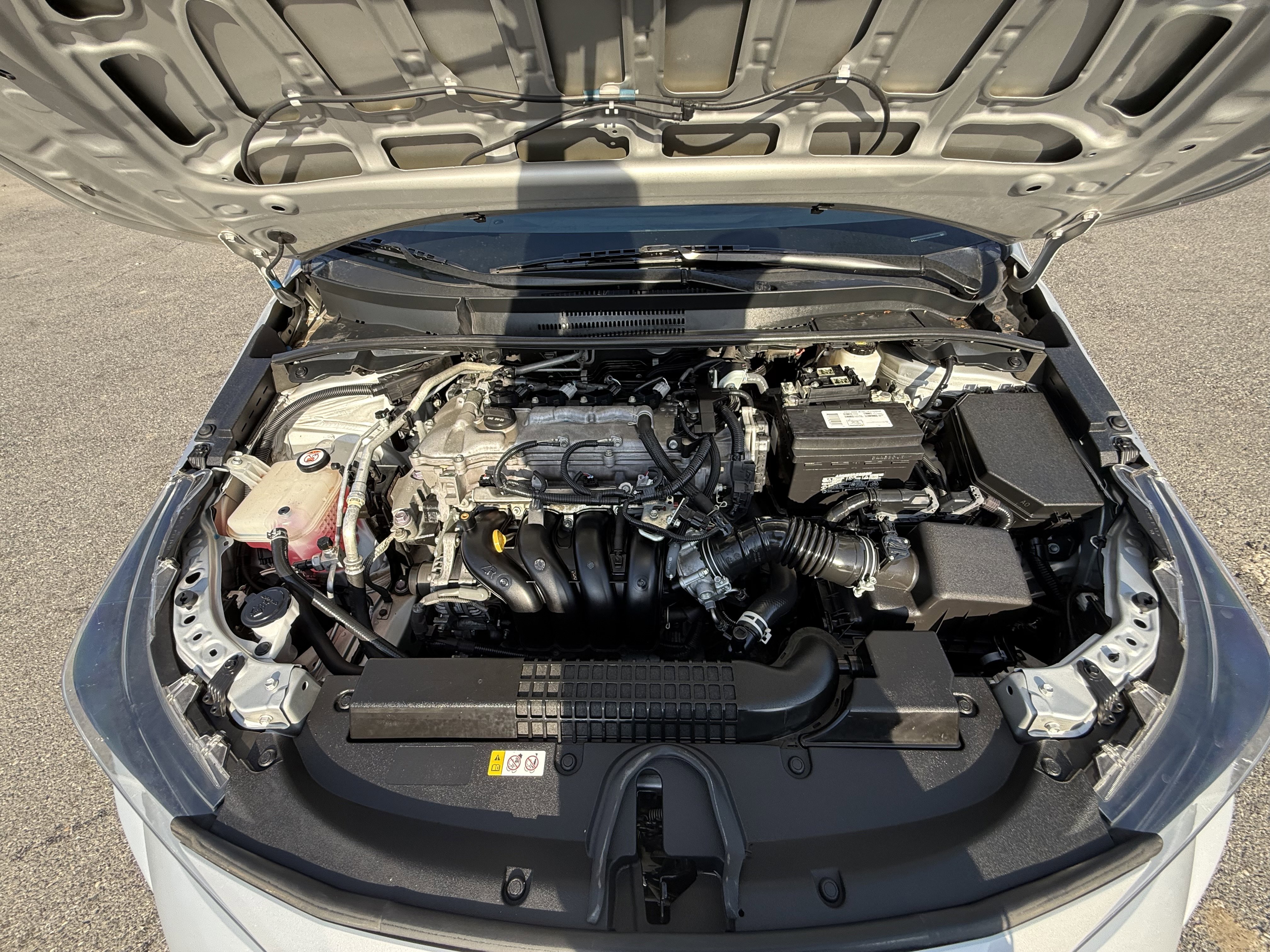 Used 2022 Toyota Corolla LE FWD image 22