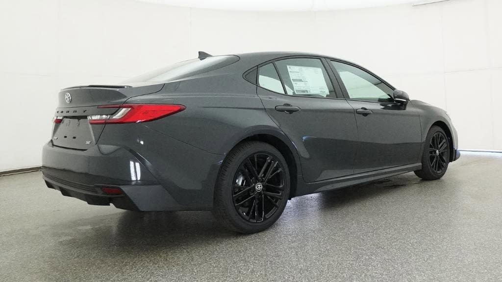 New 2026 Toyota Camry SE FWD image 25