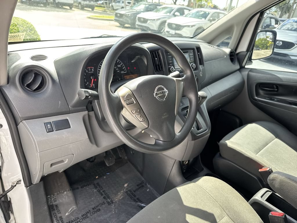 Used 2019 Nissan NV200 S FWD image 18