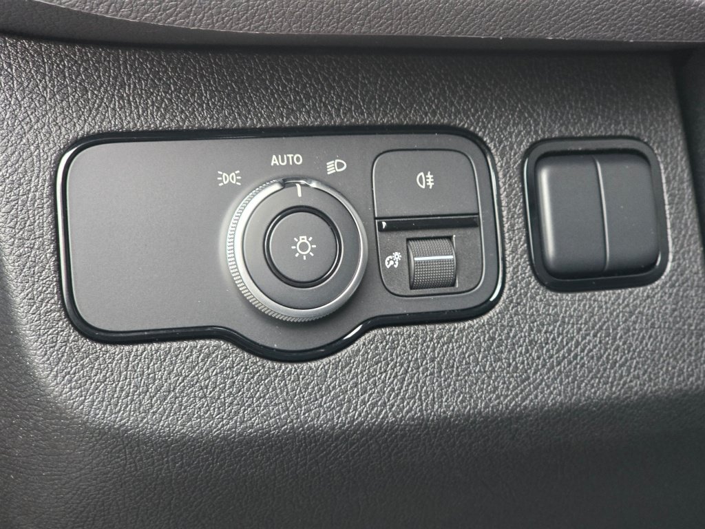 New 2026 Mercedes-Benz Sprinter 2500 image 28